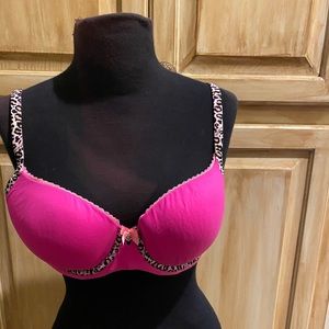 Victoria’s Secret Body by Victoria 34DD